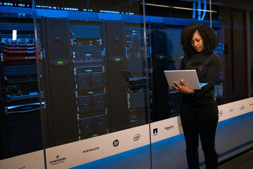 Database Design for Scalable SaaS Applications 7 pexels divinetechygirl 1181354